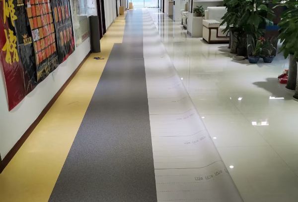 办公室塑胶地板