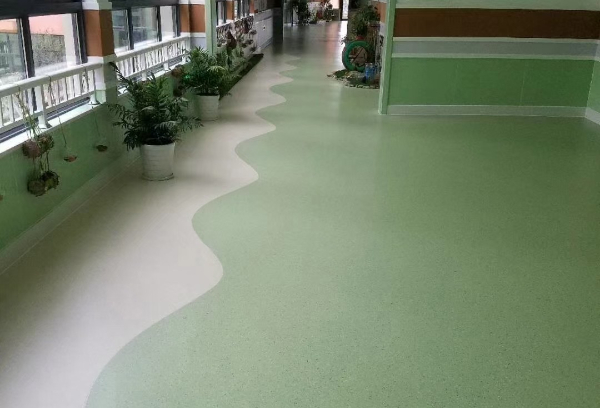 幼儿园塑胶地板案例