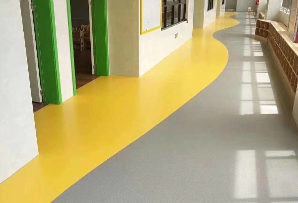 幼儿园塑胶地板案例